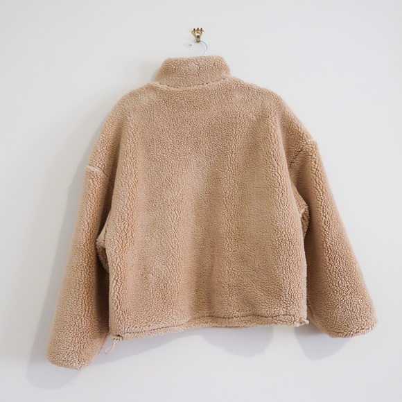 Alo Yoga Flurry Sherpa Jacket - Picture 5 of 7